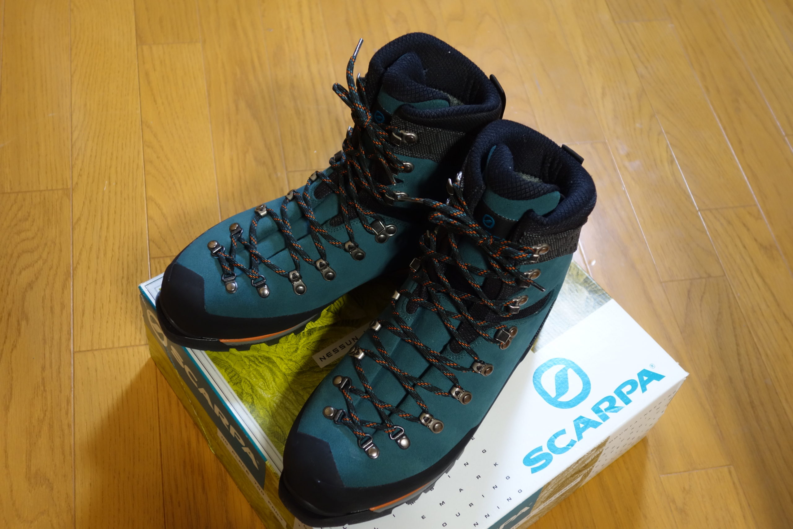 雪山用登山靴を買う「スカルパ モンブランGTXを購入♪」 | itachiは山 